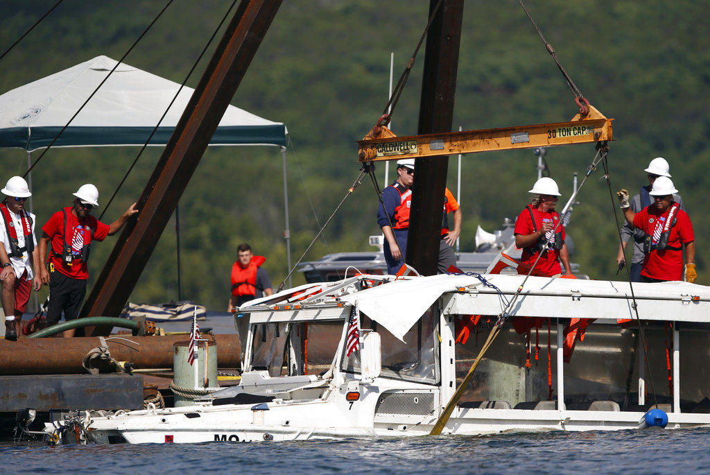 Firms cite law in Missouri boat accident, seek mediation